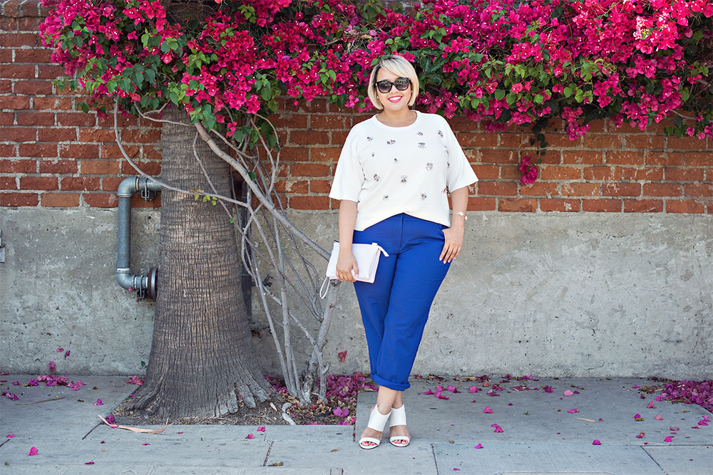 blue-white-plus-size-outfit