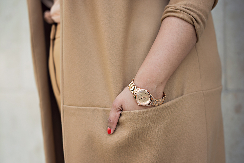camel-coat-rose-gold-watch